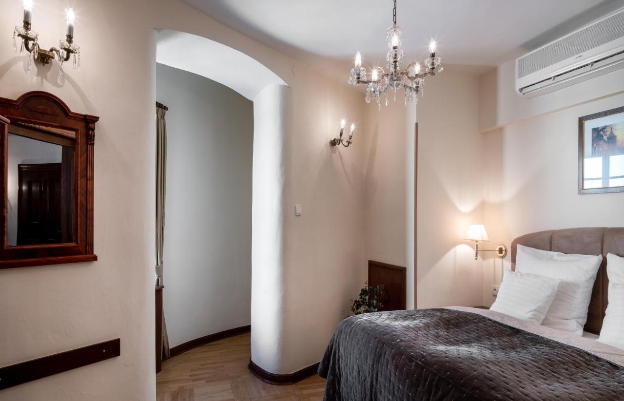 Hotel Aurus By Adrez Prague Exterior photo