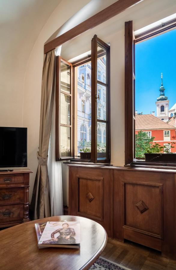 Hotel Aurus By Adrez Prague Exterior photo